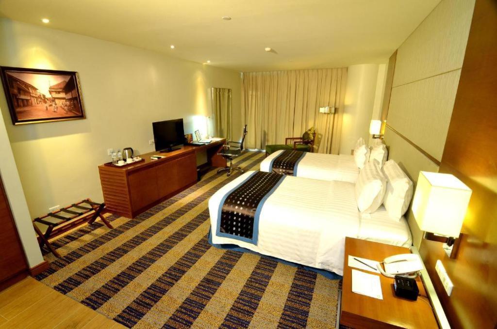 Lex Hotel Cebu Extérieur photo